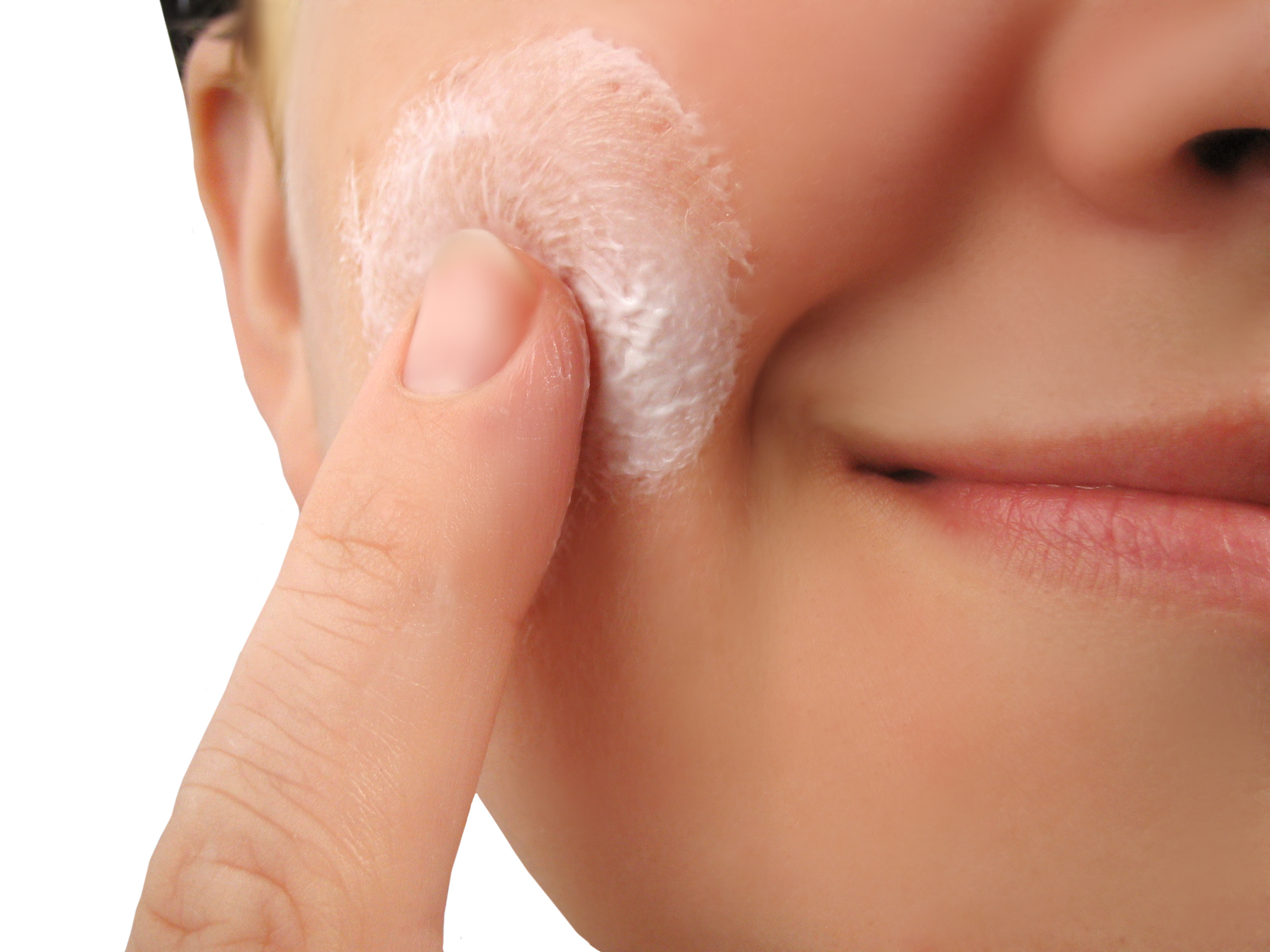 Face start. Крем для лица. Нанесение крема на кожу лица. Чистая кожа.