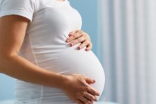 Опасна ли молочница при беременности: советы специалиста